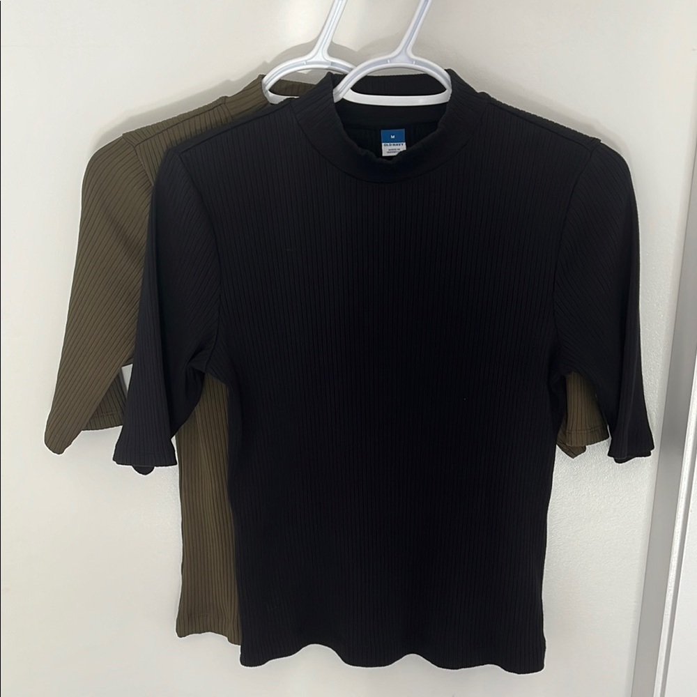 Old Navy Black and Olive Green Ribbed Short Sleeve Tops
